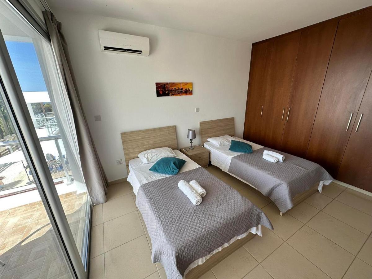 Villa Aqua Sunrise 1Km From Beach With Sea Views Coral Bay Esterno foto