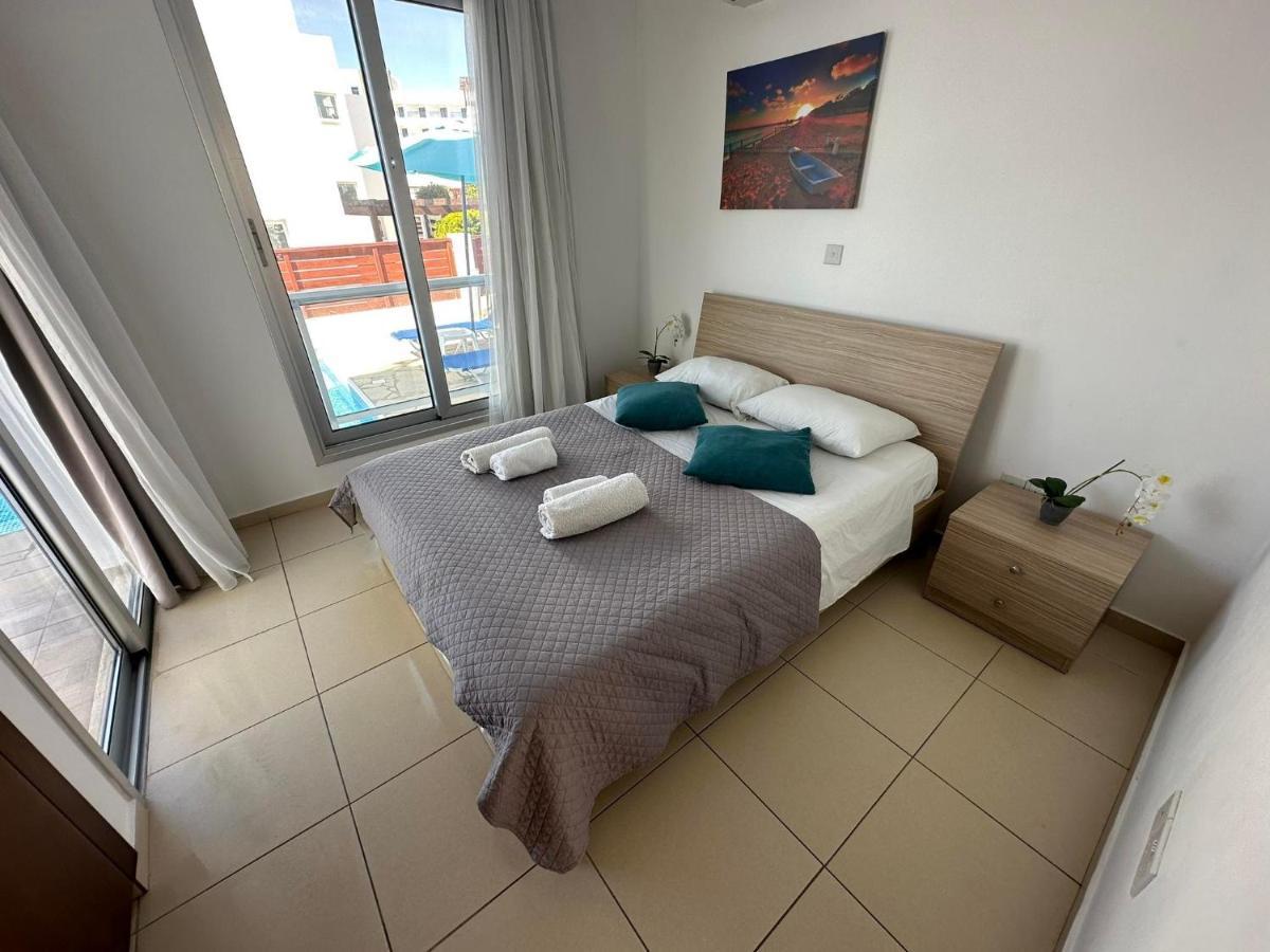 Villa Aqua Sunrise 1Km From Beach With Sea Views Coral Bay Esterno foto